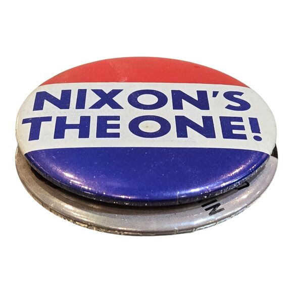 2 Nixon's The One Vintage Used 1968 Pinback Slogan Button Presidential Campaign - Picture 9 of 11